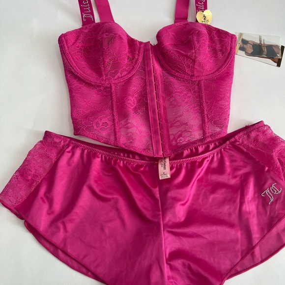 Juicy Couture - two piece blinged logo corset top and shorts - size M - Picture 2 of 7